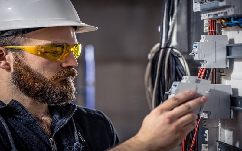 Best Job-Oriented Courses for Electrical Engineers